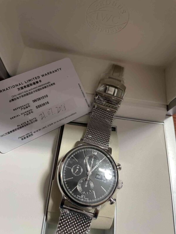 12465 - IWC - IW391010 - pre-owned conditions with MINOR signs of usage - Card & Box