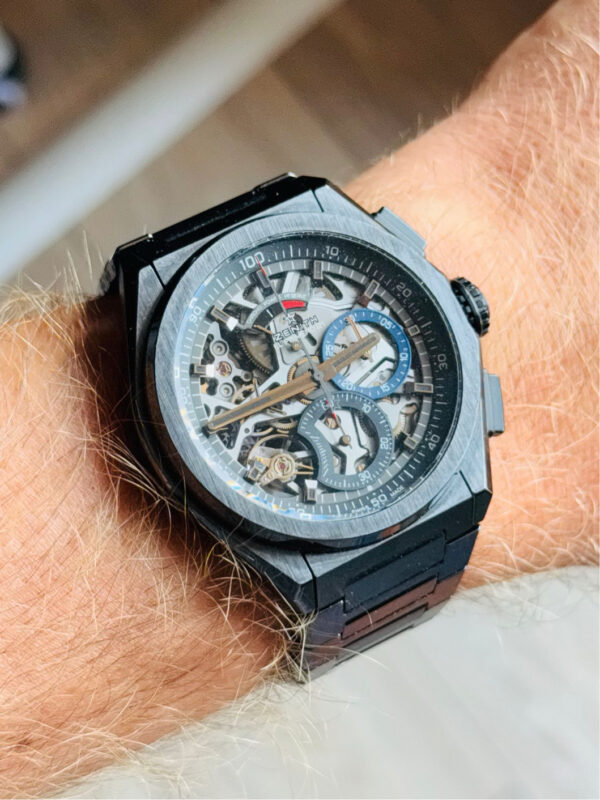 11620 - Zenith - 49.9000.9004/78.M900 - pre-owned conditions with MINOR signs of usage - Card & Box