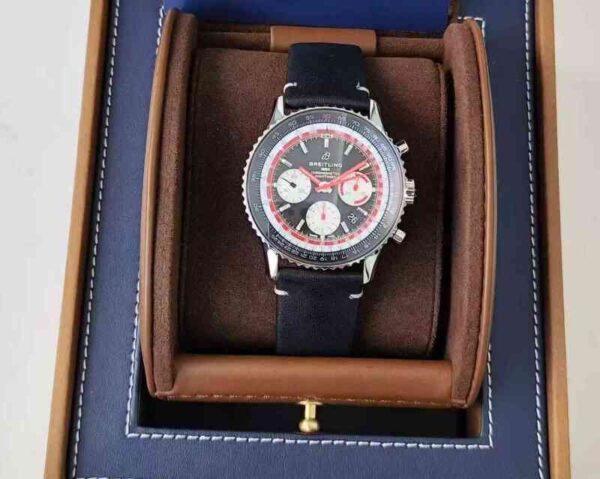 12679 - Breitling - AB01211B1B1X2 - pre-owned conditions with MINOR signs of usage - Card & Box