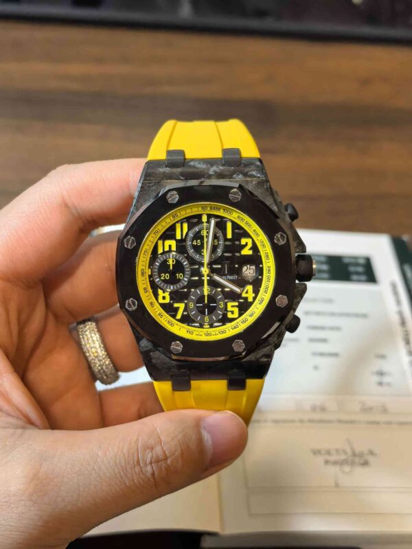 11975 - Audemars Piguet 26176FO (Bumble Bee, 2013, extra strap)