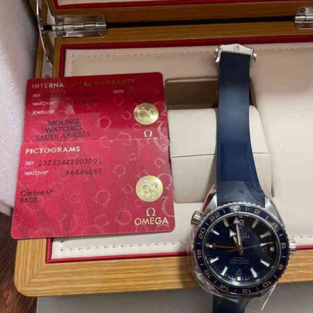 12764 - Omega - 232.32.44.22.03.001 - pre-owned conditions with MINOR signs of usage - Card & Box