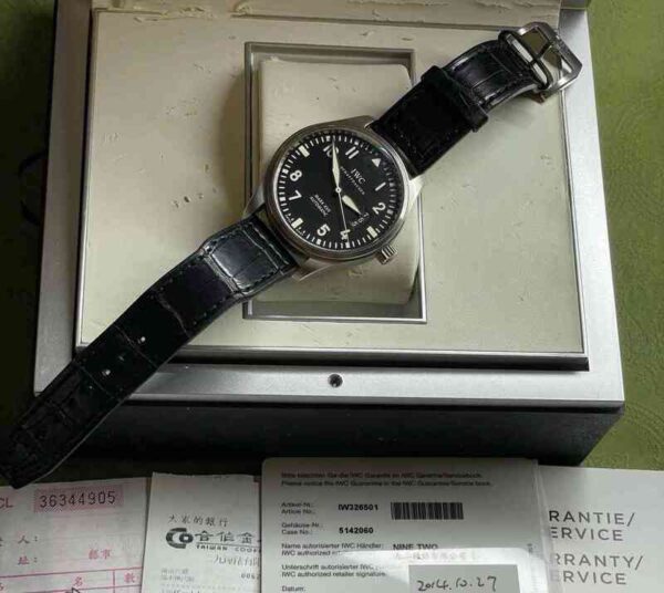 12848 - IWC - IW325601 - pre-owned conditions with MINOR signs of usage - Card & Box