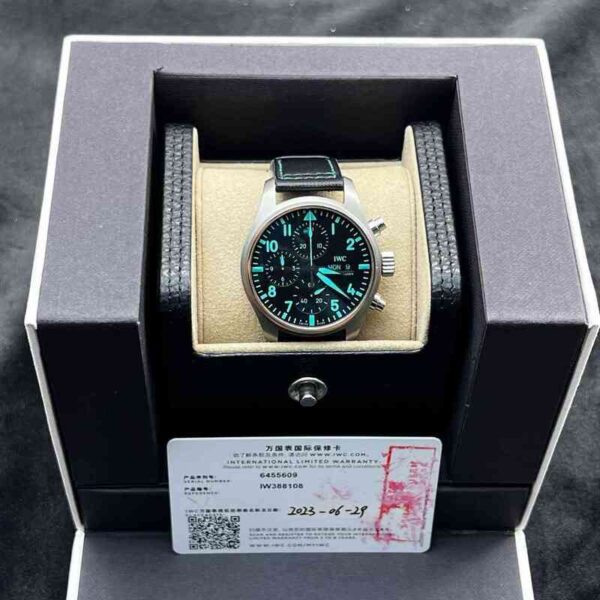 12831 - IWC - IW388108 - pre-owned conditions with MINOR signs of usage - Card & Box