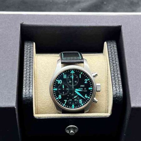 12857 - IWC - IW388108 - pre-owned conditions with MINOR signs of usage - Card & Box