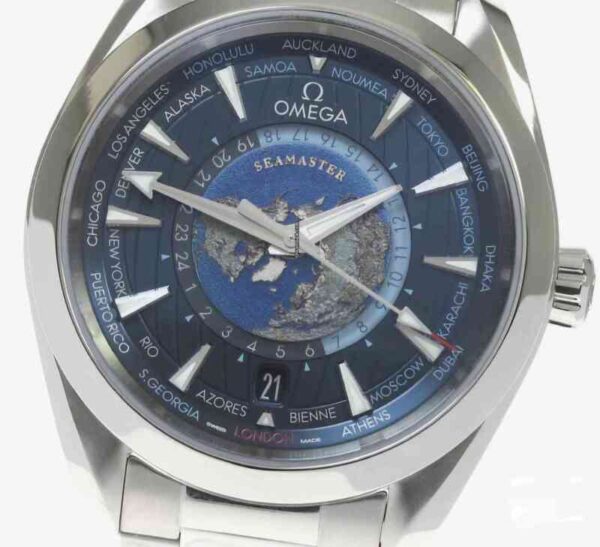 12822 - Omega - 220.10.43.22.03.001 - pre-owned conditions with MINOR signs of usage - Card & Box