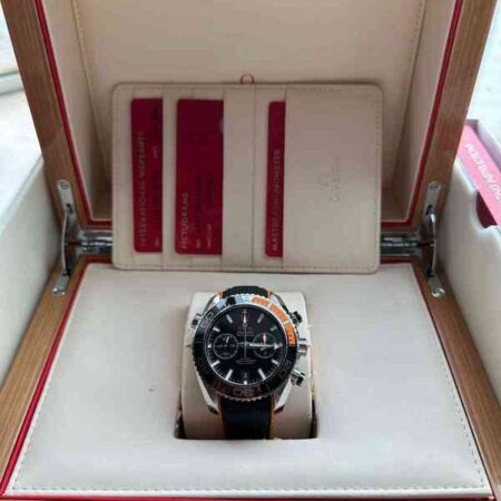 12841 - Omega - 215.32.46.51.01.001 - pre-owned conditions with MINOR signs of usage - Card & Box