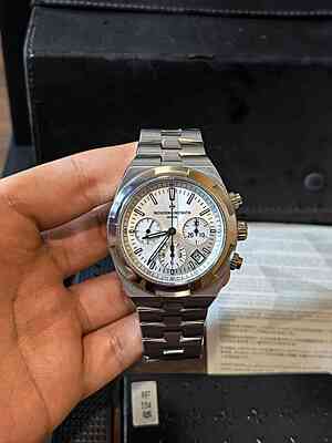 12990 - Vacheron Constantin - 5500V (White, 2018) - pre-owned conditions with MINOR signs of usage - Card & Box