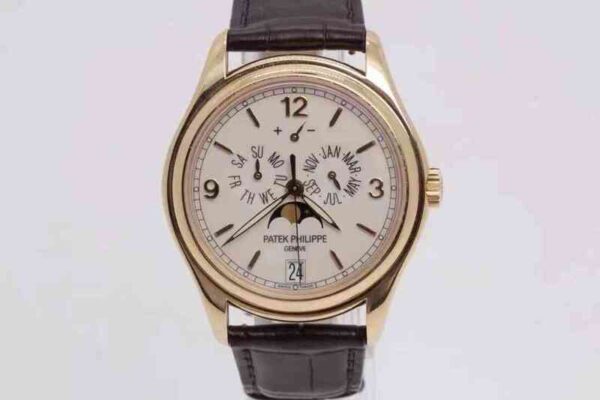 13232 - Patek Philippe - 5146J - pre-owned conditions with MINOR signs of usage - Watch Only