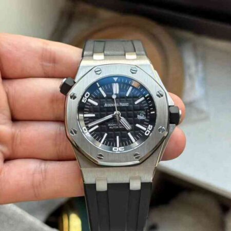 13221 - Audemars Piguet - 15703ST - pre-owned conditions with MINOR signs of usage - Watch Only