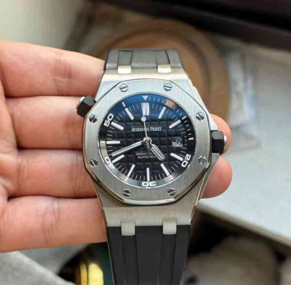 13221 - Audemars Piguet - 15703ST - pre-owned conditions with MINOR signs of usage - Watch Only
