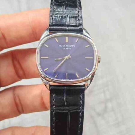 13223 - Patek Philippe - 3545 - pre-owned conditions with MINOR signs of usage - Watch Only