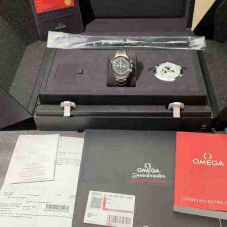 13230 - Omega - 311.30.42.30.01.005 - pre-owned conditions with MINOR signs of usage - Card & Box