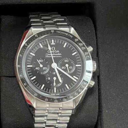 13217 - Omega - 310.30.42.50.01.002 - pre-owned conditions with MINOR signs of usage - Card & Box