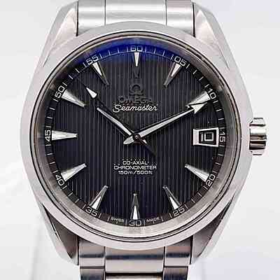13284 - Omega - 231.10.39.21.06.001 - pre-owned conditions with MINOR signs of usage - Card & Box