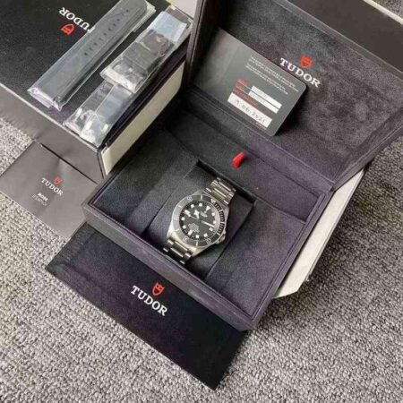 12263 - Tudor 25600TN