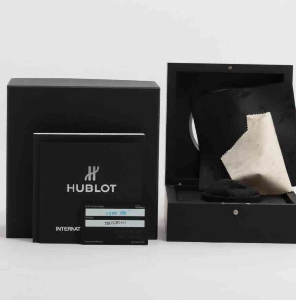 10708 - Hublot 601.HX.0173.LR (2016) - Card & Box - Fair (Worn Strap) - Image 7