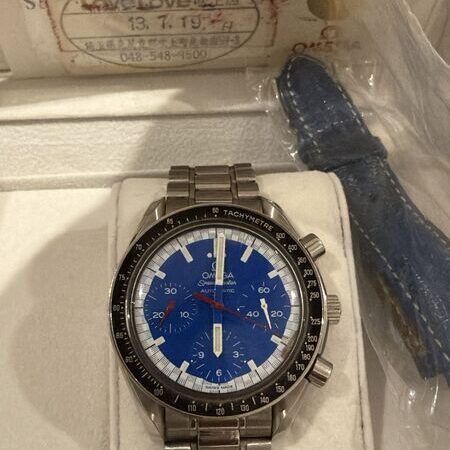 13002 - Omega - 38108108 - pre-owned conditions with MINOR signs of usage - Card & Box