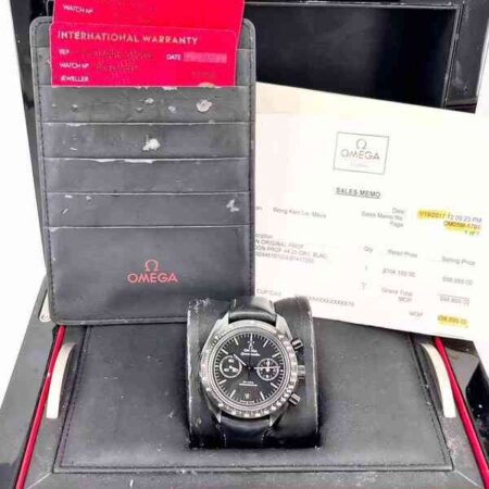 13109 - Omega - 311.92.44.51.01.004 (Dark Side of the Moon) - pre-owned conditions with MINOR signs of usage - Card & Box