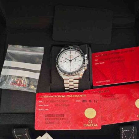 13094 - Omega - 310.30.42.50.04.001 - pre-owned conditions with MINOR signs of usage - Card & Box