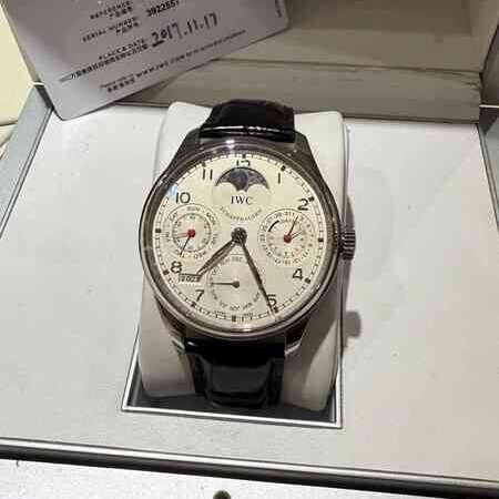 13067 - IWC - IW502308 - pre-owned conditions with MINOR signs of usage - Card & Box