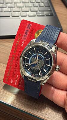 13004 - Omega - 220.12.43.22.03.001 - RETAIL READY - Card & Box