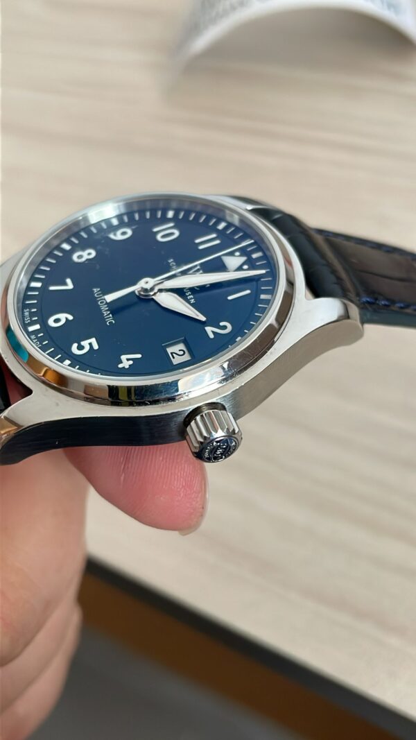 11200 - IWC IW324008 (2019) - pre-owned conditions with MINOR signs of usage - Card & Box - Image 7