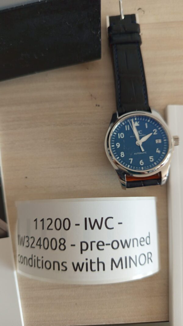 11200 - IWC IW324008 (2019) - pre-owned conditions with MINOR signs of usage - Card & Box - Image 15