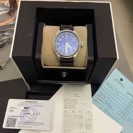 13549 - IWC - IW328203 - pre-owned conditions with MINOR signs of usage - Card & Box