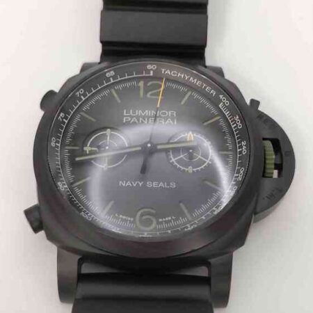 13646 - - PAM01419 (2025) - pre-owned conditions with MINOR signs of usage - Card & Box