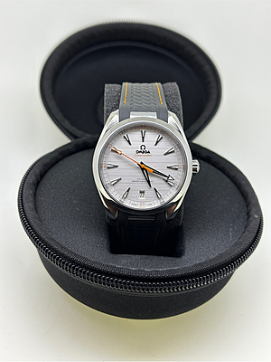 13425 - Omega - 220.12.41.21.02.002 - Polished - Card & Box