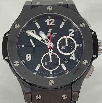 13252 - Hublot - 301.CX.130.RX - pre-owned conditions with MINOR signs of usage - With Card