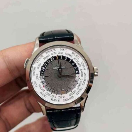 13482 - Patek Philippe - 5230G - pre-owned conditions with MINOR signs of usage - Watch Only