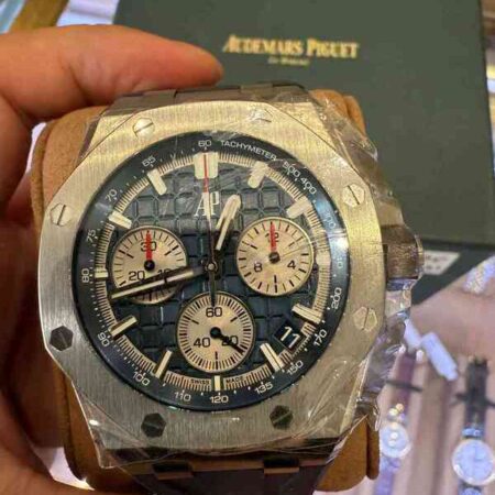 13658 - Audemars Piguet - 26420TI (Blue, 2021) - pre-owned conditions with MINOR signs of usage - Card & Box
