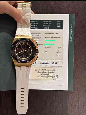 13650 - Audemars Piguet - 26401RO (Black, 2017) - pre-owned conditions with MINOR signs of usage - With Card