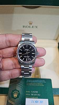 13687 - Rolex - 124200 (2021) - Like New - Card & Box