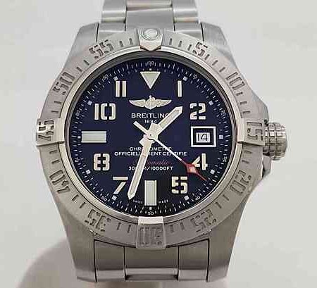 13803 - Breitling - A17331 - pre-owned conditions with MINOR signs of usage - Card & Box