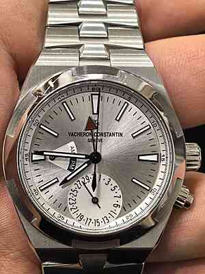 13813 - Vacheron Constantin - 7900V (White, 2021) - pre-owned conditions with MINOR signs of usage - Card & Box