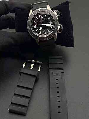 13216 - Jaeger-LeCoultre - Q1837T470 - pre-owned conditions with MINOR signs of usage - With Card