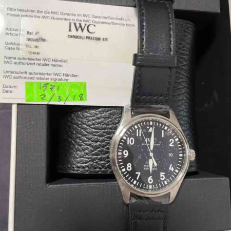 13858 - IWC - IW327001 - pre-owned conditions with MINOR signs of usage - Card & Box