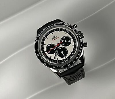 image-2519 13379 - Omega - 311.32.40.30.02.001 - pre-owned conditions with MINOR signs of usage - Card & Box