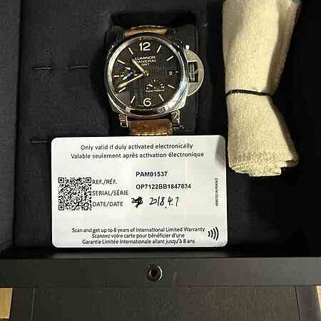 image-3245 14047 - Panerai - PAM01537 - pre-owned conditions with MINOR signs of usage - Card & Box