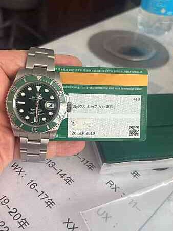 image-4232 14040 - Rolex - 116610LV (2019) - pre-owned conditions with MINOR signs of usage - Card & Box