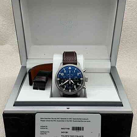 14174 - IWC - IW377709 - pre-owned conditions with MINOR signs of usage - Card & Box