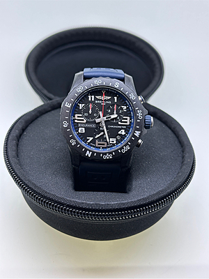 13575 - Breitling - X82310 - pre-owned conditions with MINOR signs of usage - Card & Box