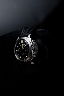 12051 - Panerai - PAM00361 - pre-owned conditions with MINOR signs of usage - Card & Box