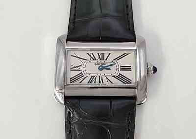 14417 - Cartier - 2599 - pre-owned conditions with MINOR signs of usage - Watch Only