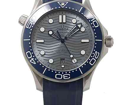 image-7432 14483 - Omega - 210.32.42.20.06.001 - pre-owned conditions with MINOR signs of usage - Card & Box