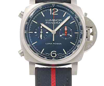 image-2427 14453 - Panerai - PAM01303 (Luna Rossa limited) - pre-owned conditions with MINOR signs of usage - Card & Box