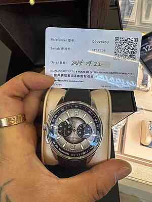 14184 - Jaeger-LeCoultre - Q902843J - pre-owned conditions with MINOR signs of usage - Card & Box