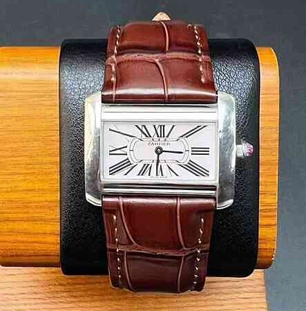 14856 - Cartier - W6301455 - pre-owned conditions with MINOR signs of usage - With Card